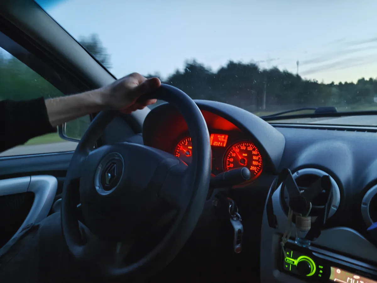 
Нижнекамск потратит более 13 млн рублей на элитные автомобили с водителями