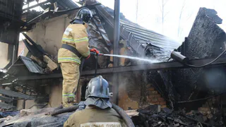 Запросили арест: задержаны двое человек по делу о взрывах на рязанском заводе «Эластик»