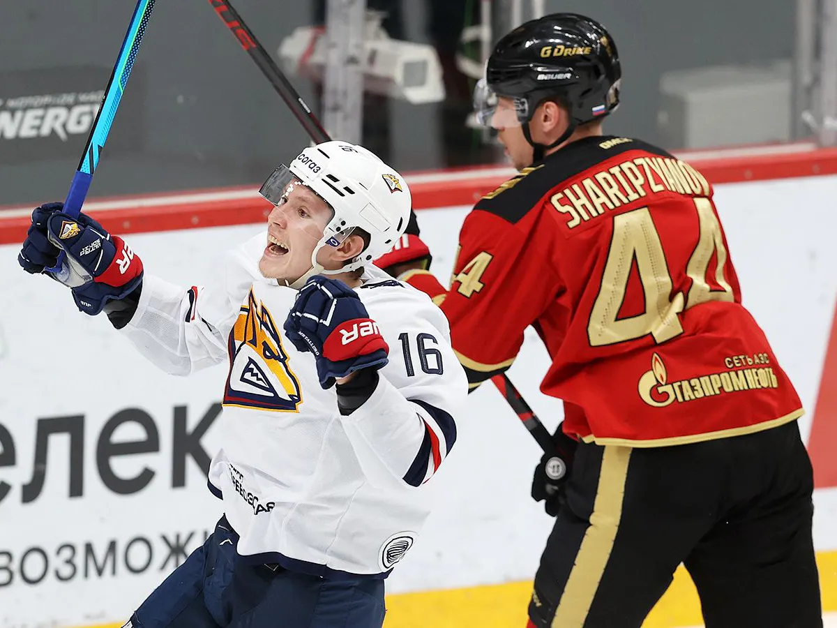 «Металлург» разгромил хоккейный клуб «Авангард»