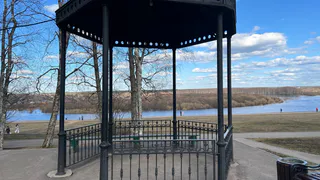 Усинск встречает пятницу прохладой, но обещает тепло к вечеру