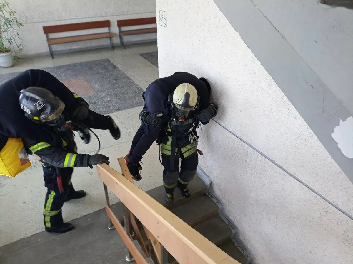 В Магнитогорске студентов эвакуировали из здания Многопрофильного колледжа