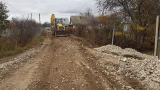 Дорогу в СНТ "Сельхозтехника" делают. Обещали!