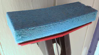 Полы можно не мыть неделями: всего одна ложка на ведро воды и поверхности скрипят от чистоты