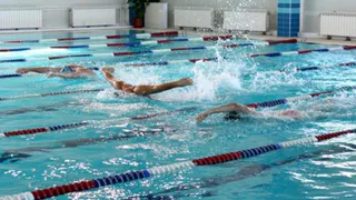 В Рязанской области организуют бесплатные уроки плавания для школьников 1-4 классов