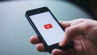 С завтрашнего дня YouTube разблокируют: россиянам назвали главное условие