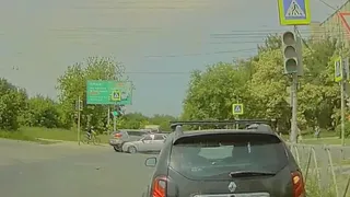 В Рязани две легковушки не разъехались на перекрестке