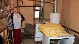 Ужасы в общежитии для слепых: отопления нет, санитарная комната затоплена