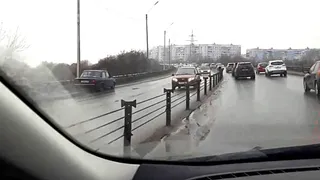 Пункт назначения по-рязански: водитель «семёрки» радикальным способом едет по окружной