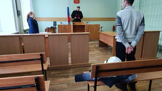 Врач акушер-гинеколог Глазовской межрайонной больницы осужден за совершение служебного подлога и мелкого взяточничества
