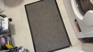 Какой материал лучше подходит для коврика в ванную - запомните раз и навсегда