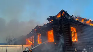 В Киржачском районе пожар уничтожил многоквартирный дом