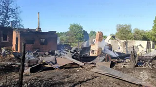 В Чувашии огонь уничтожил частный дом и постройки