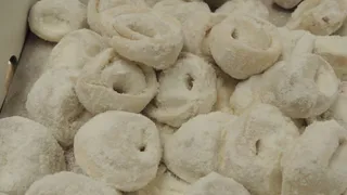 Перемолотые рога и копыта в тесте, мяса нет: Роскачество назвало худшие марки пельменей. Не покупайте даже по акции