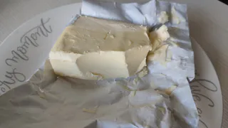 Проверяю сливочное масло из Чижика на наличие "пальмы". Как проверить масло - 5 проверенных способов