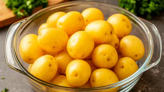 Сама держу пакет картошки в морозилке и другим советую: показываю рецепт, о котором мало кто знает