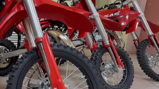 В мотопарк клуба «Владимир-Весна»поступили три новых мотоцикла