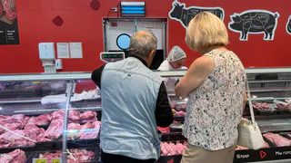 Отказался раз и навсегда: Ученые проверили 9 видов мяса и назвали самый опасный для человека