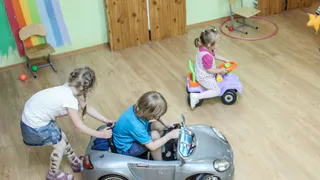 "Деньги совсем не выделяются?" - рязанцы жалуются на поборы в детских садах