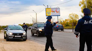 С 1 сентября начнут лишать прав за вождение в очках: водителей ждет новый сюрприз