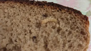 Бескультурье производства: рыбновцу продали червивый хлеб