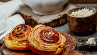 1 пачка творога - и целая гора вкусняшек к чаю на столе через 20 минут: домочадцы съедают всё под чистую