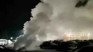 Опять? В Нижнекамске снова произошел прорыв трубы