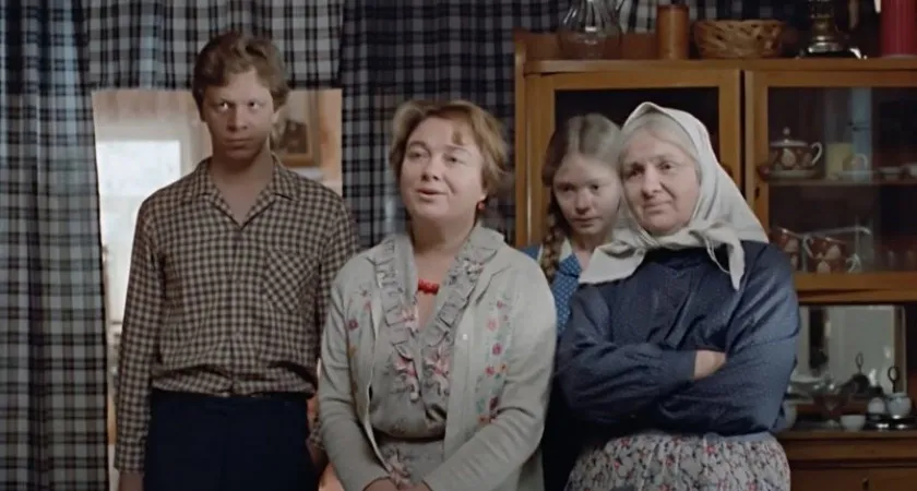 Узнайте за 20 секунд кадры из фильмов "Любовь и голуби" и "Москва слезам не верит"