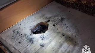 Пожарные Коми спасли женщину при пожаре в квартире