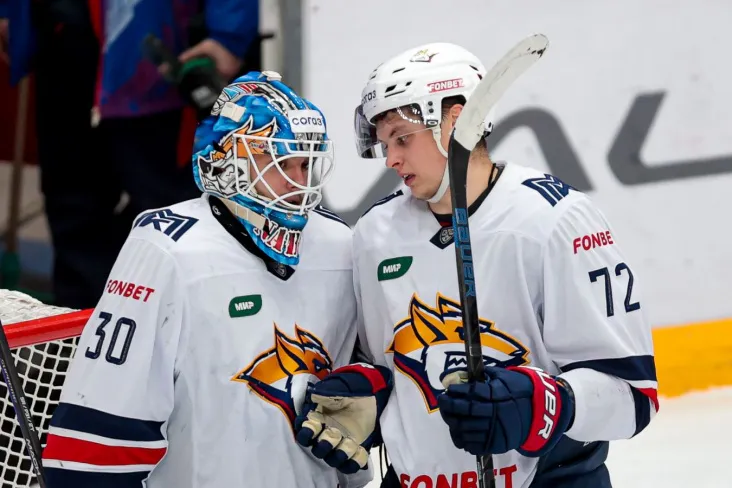 «Отдали» свою игру: «Металлург» уступил «Сибири» на родном льду