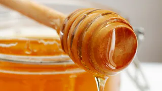 В Александровском районе прошёл традиционный фестиваль меда «День пчелы»