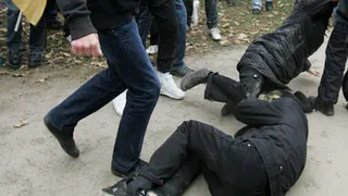 В Казани несовершеннолетние жестоко избили прохожих