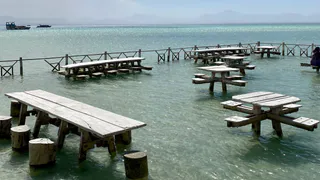 Круче Бали: курорт с дешевым отдыхом и лазурным морем в РФ, о котором многие предпочитают молчать: самый громкий июньский хит