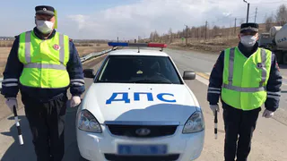 Инспекторы ДПС Нижнекамска помогли потерявшему память пенсионеру