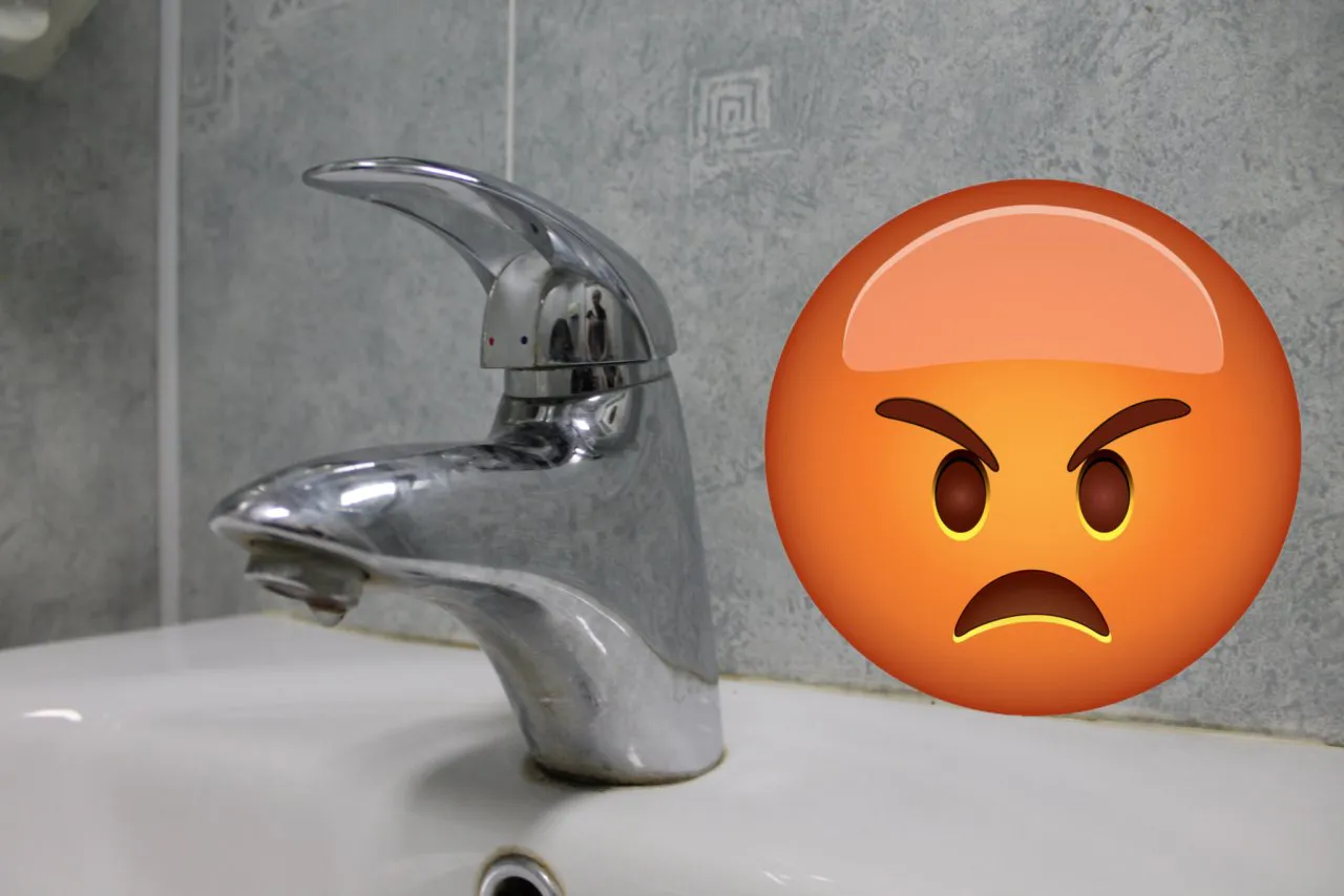 «На нашей улице две недели нет холодной воды»: пора обращаться в Роспотребнадзор с жалобой