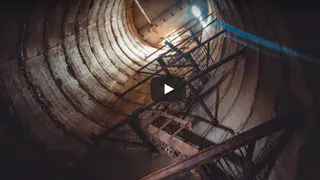 Как выглядит самый глубокий коллектор Рязани изнутри. Видео