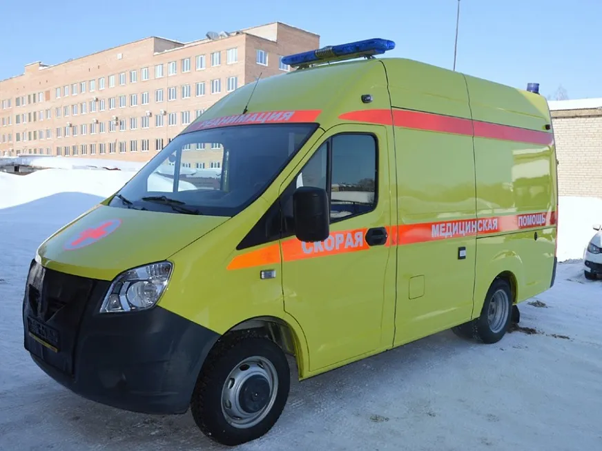 В детской больнице Нижнекамска появился новый реанимобиль