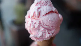 Это мороженое сметают с полок "К&Б" в первые 3 минуты поступления: стоит ли за ним охотиться - отзыв