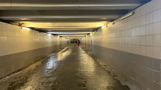 В Рязани продолжается ремонт подземного перехода на остановке «Барс»