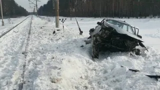 В городе Сельцо Брянской области трое пассажиров автомобиля скончались на месте