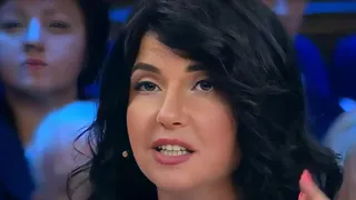 На украинскую журналистку Янину Соколовскую напали в подъезде