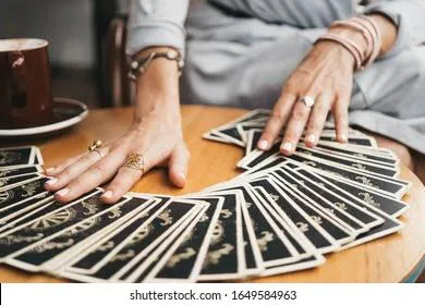 Карты Таро предсказали России перемены к лучшему