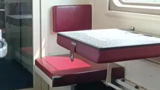 Будете ехать в гордом одиночестве: хитрость опытных пассажиров РЖД — как выгнать соседа из купе, и из плацкарта