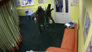 Задержали: полиция Казани поймала двоих грабителей банка, укравших 420 тысяч рублей