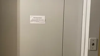 За что жильцы платят? В Нижнекамске в многоэтажке на Мира с 23 февраля не работает лифт