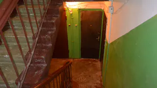 Труп мужчины пролежал в рязанской квартире 5 дней