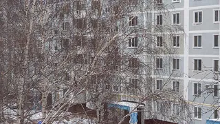 В Нижнекамске мужчина выпал из окна