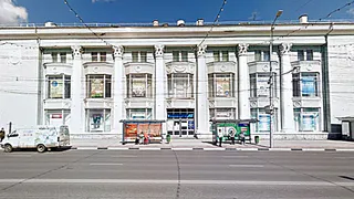 Здание бывшего "Детского мира" пока закрывать не будут