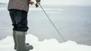 Рыбакам «пора на выход»: штраф 500 тысяч с 10 апреля – снасти закидывайте на чердак