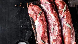 Накрываем новогодний стол вместе с «Мираторг»