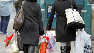 Приметы и запреты на 29 марта: женщинам запрещено носить тяжелые вещи